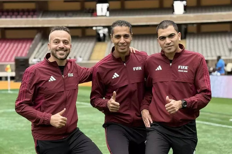 "خطة فيفا الشاملة ".. كيف وصل 4 حكام مصريين لقائمة الأفضل في العالم؟ 